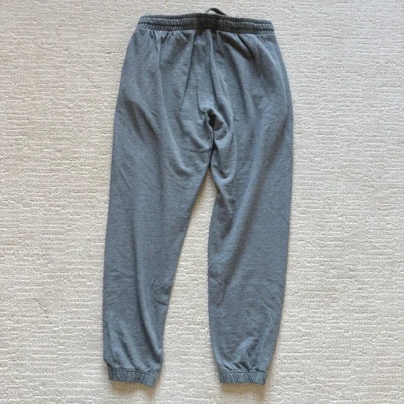 Gymshark Mens Grey Joggers Sweatpants Tapered Fit Size Large - Picture 2 of 9